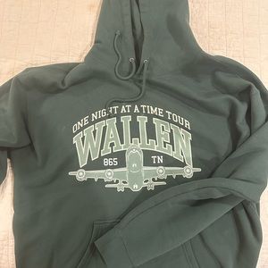 Morgan Wallen official tour sweatshirt XXL